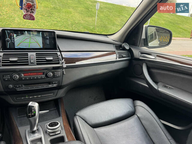 БМВ Х5 2012 в Киеве на Automoto.ua Серый БМВ Х5, объемом двигателя 2.98 л и пробегом 285 тыс. км за 12500 $, фото 30 на Automoto.ua