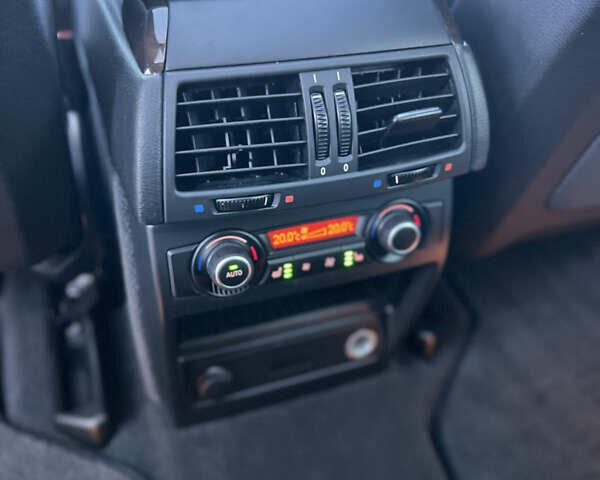 Серый БМВ Х5, объемом двигателя 3 л и пробегом 284 тыс. км за 16500 $, фото 12 на Automoto.ua