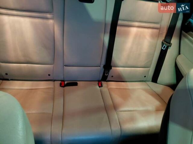 Серый БМВ Х5, объемом двигателя 3 л и пробегом 250 тыс. км за 15700 $, фото 98 на Automoto.ua