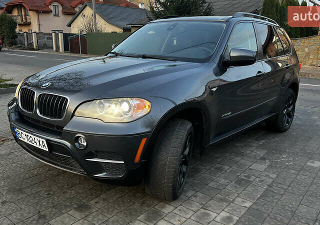 Сірий БМВ Х5, об'ємом двигуна 2.98 л та пробігом 239 тис. км за 12800 $, фото 11 на Automoto.ua