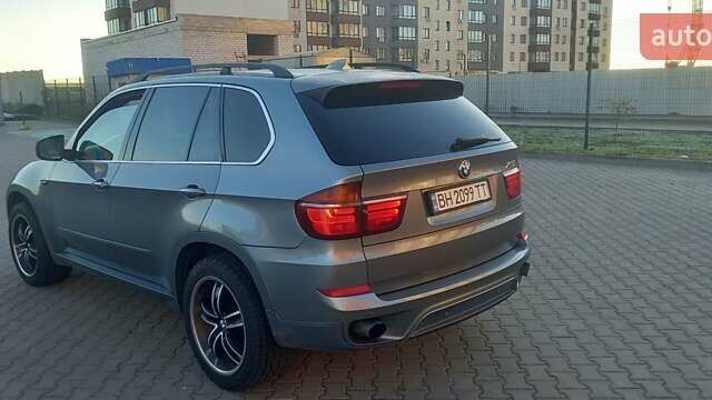 Сірий БМВ Х5, об'ємом двигуна 2.98 л та пробігом 163 тис. км за 14500 $, фото 5 на Automoto.ua