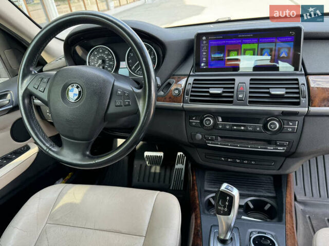 Серый БМВ Х5, объемом двигателя 2.98 л и пробегом 249 тыс. км за 14500 $, фото 19 на Automoto.ua