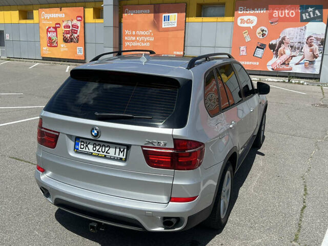 Серый БМВ Х5, объемом двигателя 2.98 л и пробегом 285 тыс. км за 15999 $, фото 10 на Automoto.ua