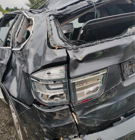 Серый БМВ Х5, объемом двигателя 3 л и пробегом 309 тыс. км за 5000 $, фото 4 на Automoto.ua