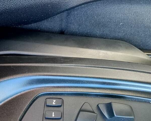 Сірий БМВ Х5, об'ємом двигуна 2.98 л та пробігом 258 тис. км за 14400 $, фото 7 на Automoto.ua