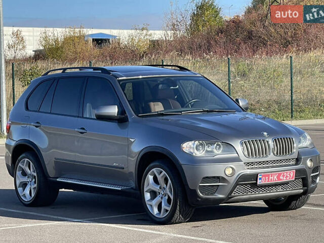 Серый БМВ Х5, объемом двигателя 3 л и пробегом 328 тыс. км за 16999 $, фото 9 на Automoto.ua