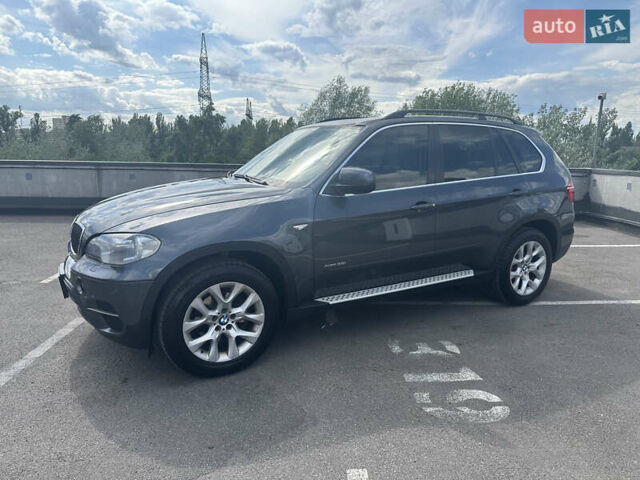 Серый БМВ Х5, объемом двигателя 3 л и пробегом 220 тыс. км за 16500 $, фото 6 на Automoto.ua
