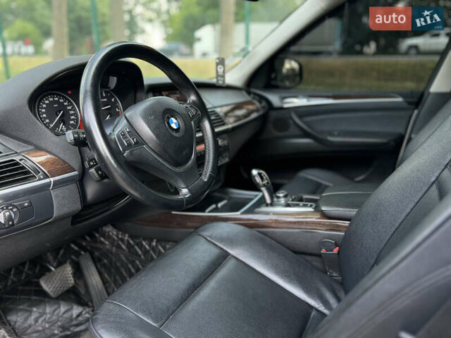 Серый БМВ Х5, объемом двигателя 3 л и пробегом 205 тыс. км за 18200 $, фото 7 на Automoto.ua