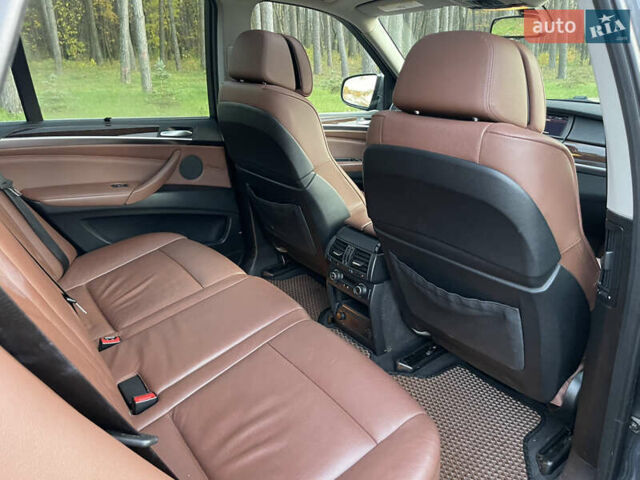 Серый БМВ Х5, объемом двигателя 2.98 л и пробегом 215 тыс. км за 11900 $, фото 27 на Automoto.ua