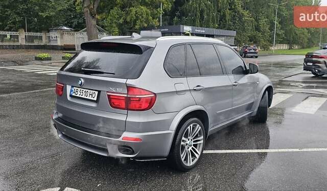 Сірий БМВ Х5, об'ємом двигуна 4.4 л та пробігом 130 тис. км за 11800 $, фото 11 на Automoto.ua