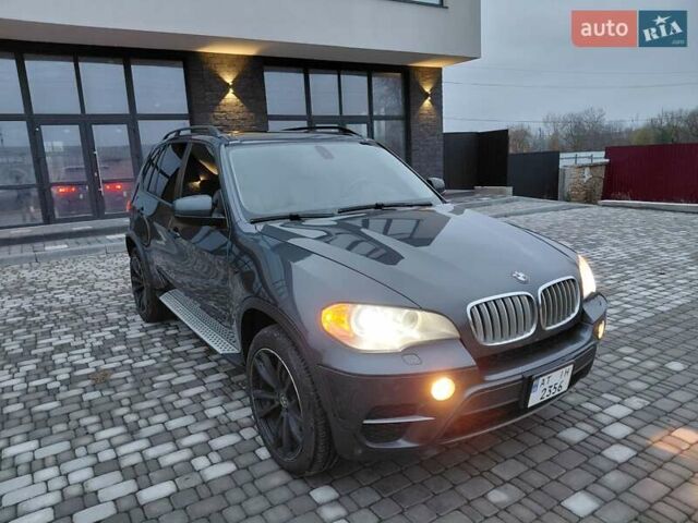 Серый БМВ Х5, объемом двигателя 3 л и пробегом 250 тыс. км за 15700 $, фото 2 на Automoto.ua