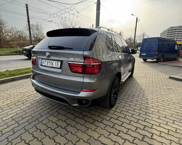 Серый БМВ Х5, объемом двигателя 2.98 л и пробегом 300 тыс. км за 13500 $, фото 4 на Automoto.ua