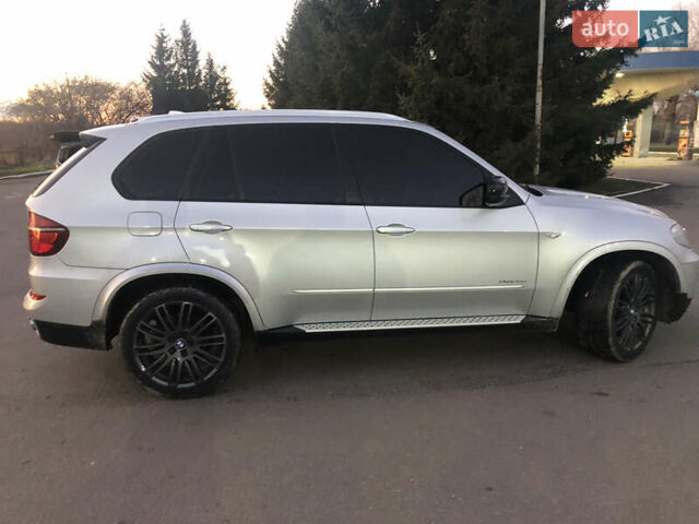 Сірий БМВ Х5, об'ємом двигуна 3 л та пробігом 258 тис. км за 18000 $, фото 1 на Automoto.ua