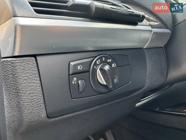 БМВ Х5 2012 в Киеве на Automoto.ua Серый БМВ Х5, объемом двигателя 2.98 л и пробегом 285 тыс. км за 12500 $, фото 27 на Automoto.ua