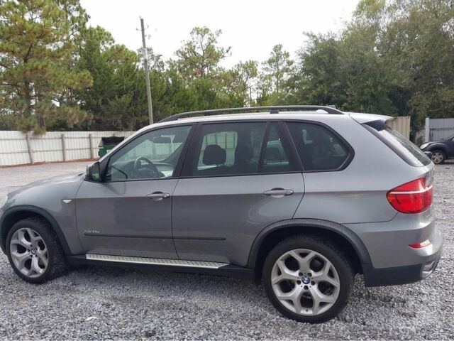 Серый БМВ Х5, объемом двигателя 3 л и пробегом 192 тыс. км за 10000 $, фото 5 на Automoto.ua