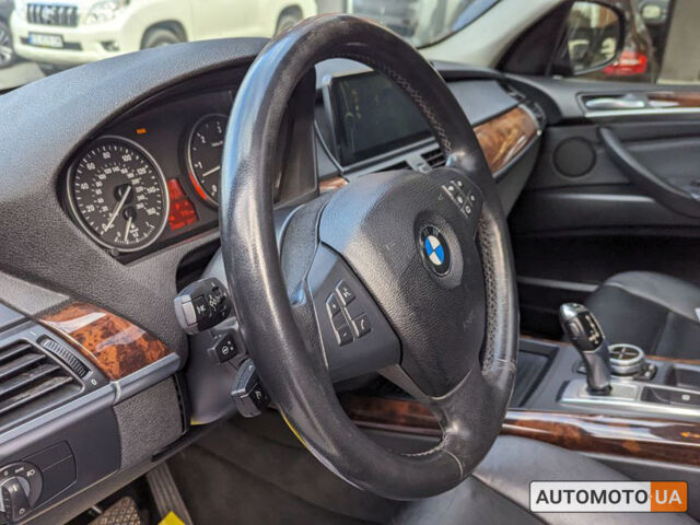 Серый БМВ Х5, объемом двигателя 3 л и пробегом 320 тыс. км за 19800 $, фото 8 на Automoto.ua