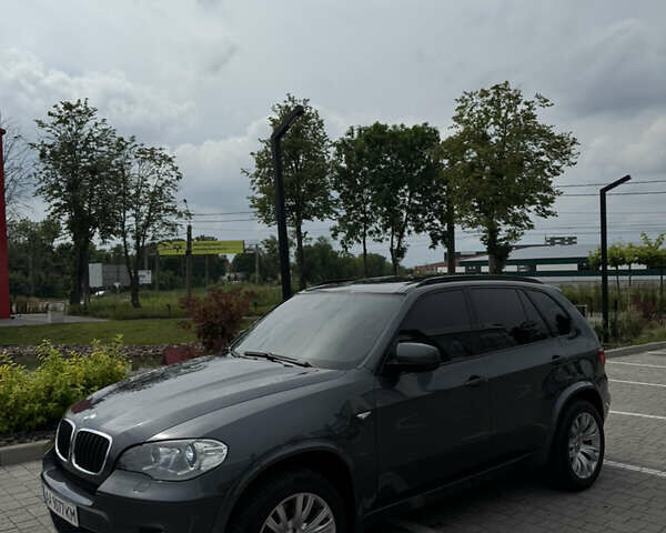 Серый БМВ Х5, объемом двигателя 2.99 л и пробегом 230 тыс. км за 18200 $, фото 10 на Automoto.ua