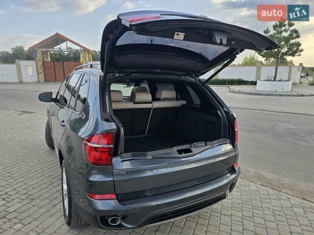 Сірий БМВ Х5, об'ємом двигуна 2.99 л та пробігом 222 тис. км за 20000 $, фото 20 на Automoto.ua