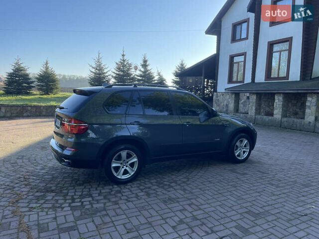 Серый БМВ Х5, объемом двигателя 2.98 л и пробегом 307 тыс. км за 17300 $, фото 1 на Automoto.ua
