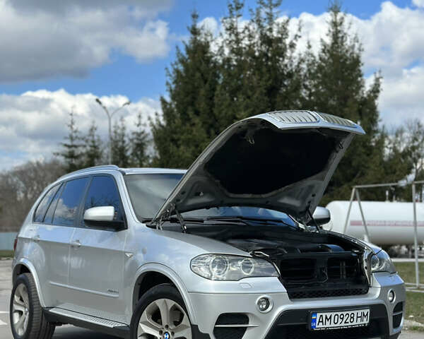 Сірий БМВ Х5, об'ємом двигуна 3 л та пробігом 352 тис. км за 18800 $, фото 8 на Automoto.ua