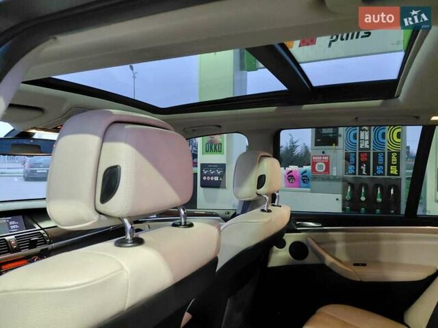 Серый БМВ Х5, объемом двигателя 3 л и пробегом 250 тыс. км за 15700 $, фото 15 на Automoto.ua