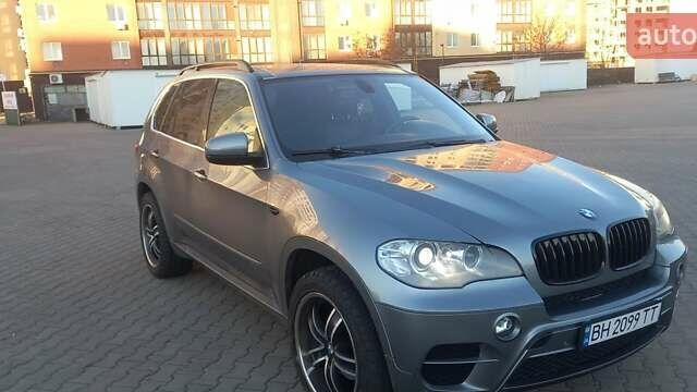 Сірий БМВ Х5, об'ємом двигуна 2.98 л та пробігом 163 тис. км за 14500 $, фото 3 на Automoto.ua