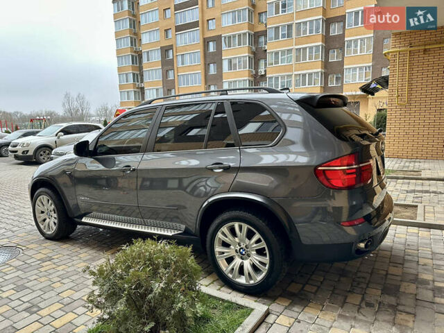 Серый БМВ Х5, объемом двигателя 2.99 л и пробегом 253 тыс. км за 15900 $, фото 10 на Automoto.ua