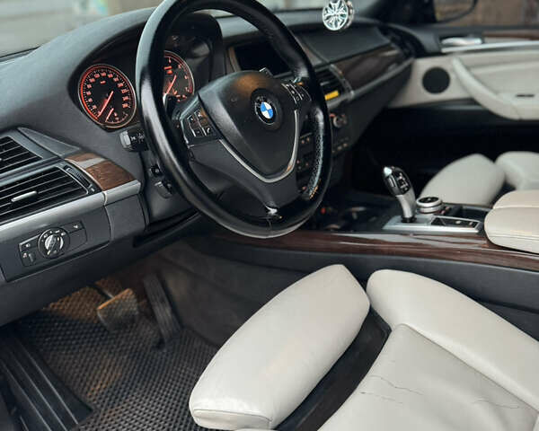 Сірий БМВ Х5, об'ємом двигуна 2.98 л та пробігом 229 тис. км за 12900 $, фото 24 на Automoto.ua