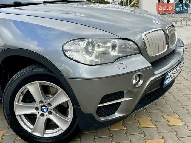 Серый БМВ Х5, объемом двигателя 2.99 л и пробегом 211 тыс. км за 16500 $, фото 4 на Automoto.ua