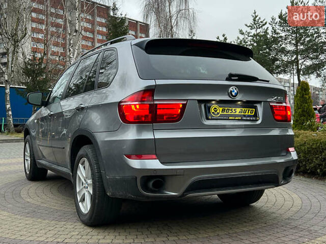 Серый БМВ Х5, объемом двигателя 2.99 л и пробегом 226 тыс. км за 17890 $, фото 3 на Automoto.ua