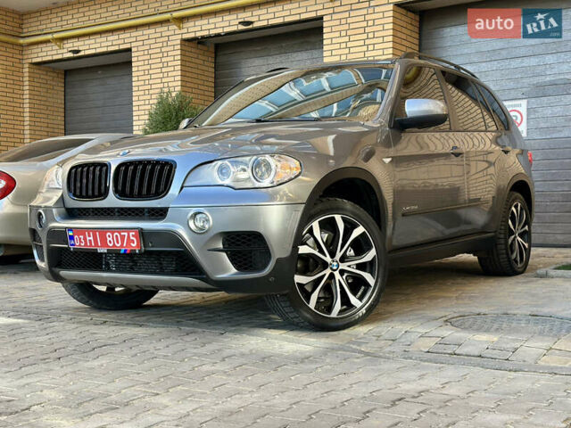 Серый БМВ Х5, объемом двигателя 3 л и пробегом 311 тыс. км за 16900 $, фото 23 на Automoto.ua