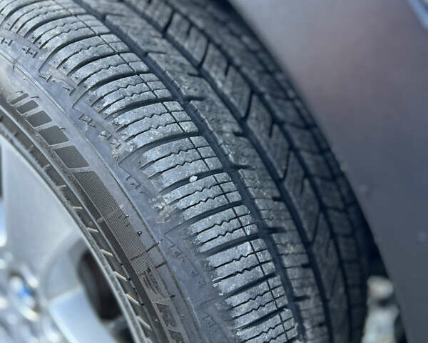 Серый БМВ Х5, объемом двигателя 3 л и пробегом 284 тыс. км за 16500 $, фото 13 на Automoto.ua