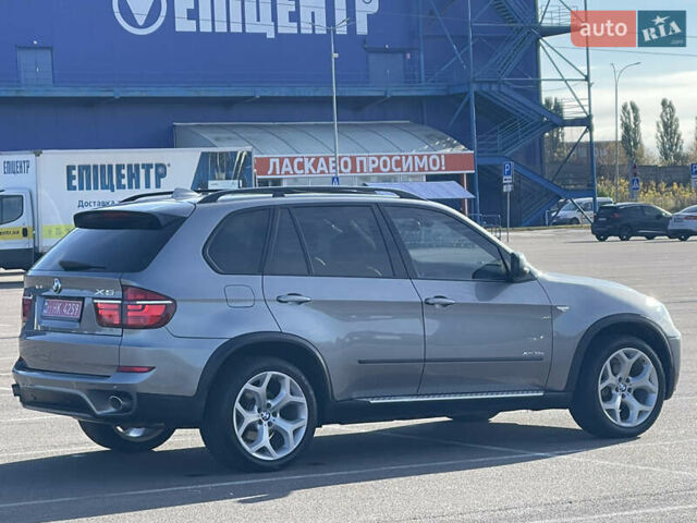 Серый БМВ Х5, объемом двигателя 3 л и пробегом 328 тыс. км за 16999 $, фото 7 на Automoto.ua