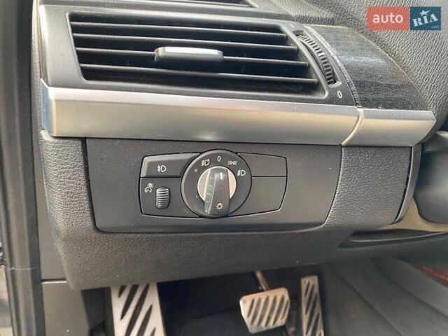 Серый БМВ Х5, объемом двигателя 2.98 л и пробегом 324 тыс. км за 12900 $, фото 11 на Automoto.ua