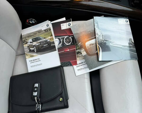 Сірий БМВ Х5, об'ємом двигуна 2.98 л та пробігом 229 тис. км за 12900 $, фото 29 на Automoto.ua