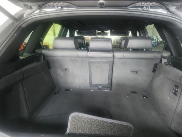 Серый БМВ Х5, объемом двигателя 3 л и пробегом 192 тыс. км за 10000 $, фото 11 на Automoto.ua