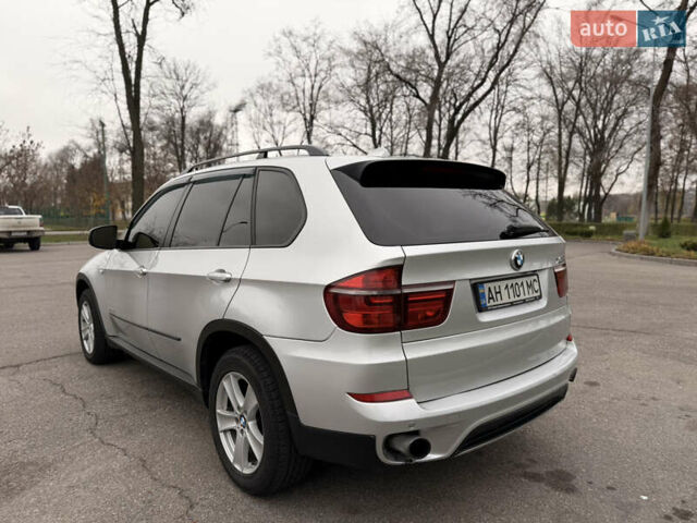 Сірий БМВ Х5, об'ємом двигуна 3 л та пробігом 198 тис. км за 18500 $, фото 4 на Automoto.ua