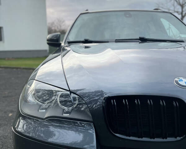 Серый БМВ Х5, объемом двигателя 2.98 л и пробегом 215 тыс. км за 11900 $, фото 19 на Automoto.ua