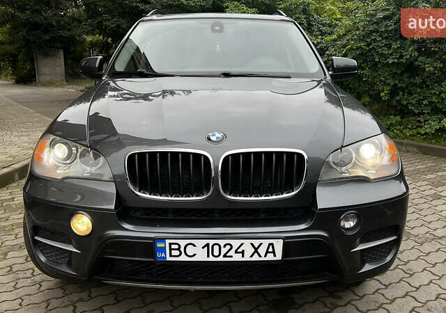 Сірий БМВ Х5, об'ємом двигуна 2.98 л та пробігом 239 тис. км за 13400 $, фото 1 на Automoto.ua
