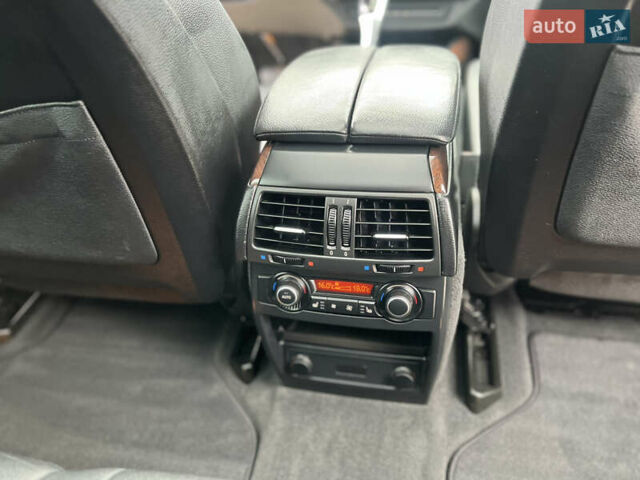 Серый БМВ Х5, объемом двигателя 3 л и пробегом 242 тыс. км за 18450 $, фото 18 на Automoto.ua