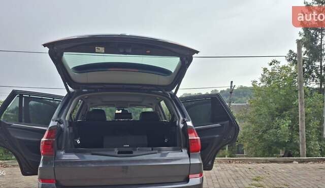 Серый БМВ Х5, объемом двигателя 3 л и пробегом 220 тыс. км за 17500 $, фото 22 на Automoto.ua