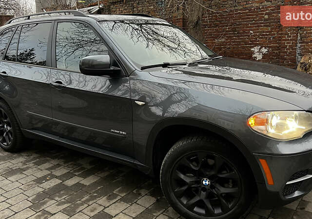 Серый БМВ Х5, объемом двигателя 2.98 л и пробегом 239 тыс. км за 12700 $, фото 5 на Automoto.ua