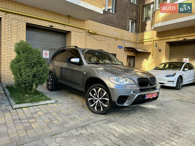 Серый БМВ Х5, объемом двигателя 3 л и пробегом 311 тыс. км за 16900 $, фото 1 на Automoto.ua
