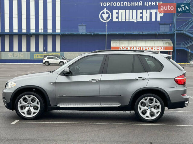 Серый БМВ Х5, объемом двигателя 3 л и пробегом 328 тыс. км за 16950 $, фото 16 на Automoto.ua