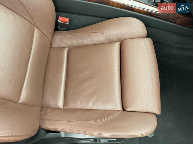 Серый БМВ Х5, объемом двигателя 3 л и пробегом 328 тыс. км за 16950 $, фото 52 на Automoto.ua