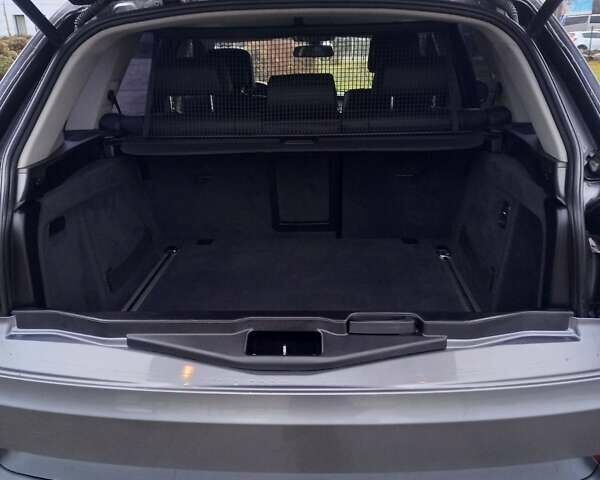 Сірий БМВ Х5, об'ємом двигуна 2.99 л та пробігом 265 тис. км за 16500 $, фото 6 на Automoto.ua