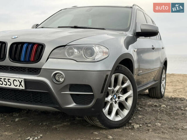 Сірий БМВ Х5, об'ємом двигуна 2.98 л та пробігом 241 тис. км за 17400 $, фото 1 на Automoto.ua