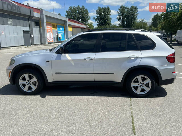 Серый БМВ Х5, объемом двигателя 2.98 л и пробегом 285 тыс. км за 15999 $, фото 15 на Automoto.ua