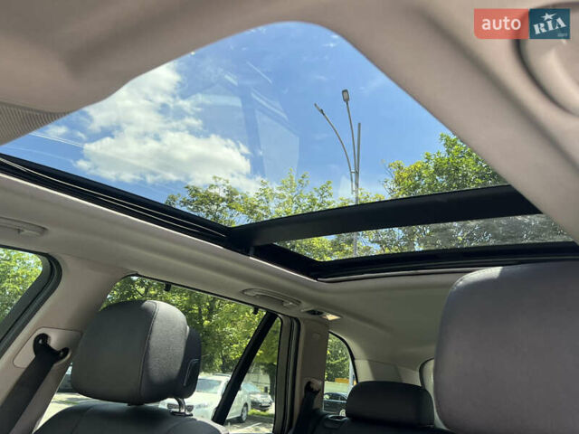 Серый БМВ Х5, объемом двигателя 2.98 л и пробегом 285 тыс. км за 15999 $, фото 42 на Automoto.ua