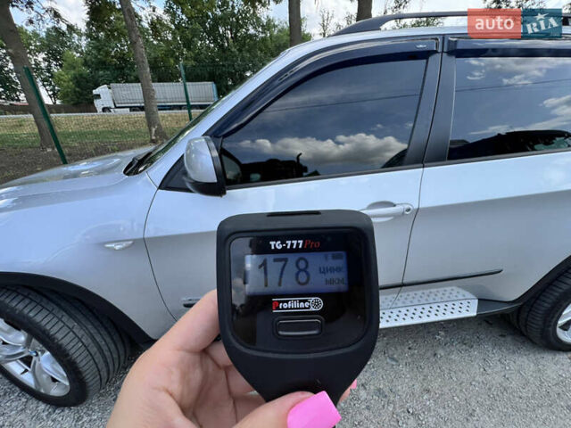 Серый БМВ Х5, объемом двигателя 3 л и пробегом 205 тыс. км за 18200 $, фото 16 на Automoto.ua